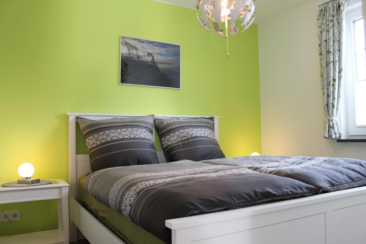 Ferienwohnung Perlentaucher บอร์น ภายนอก รูปภาพ